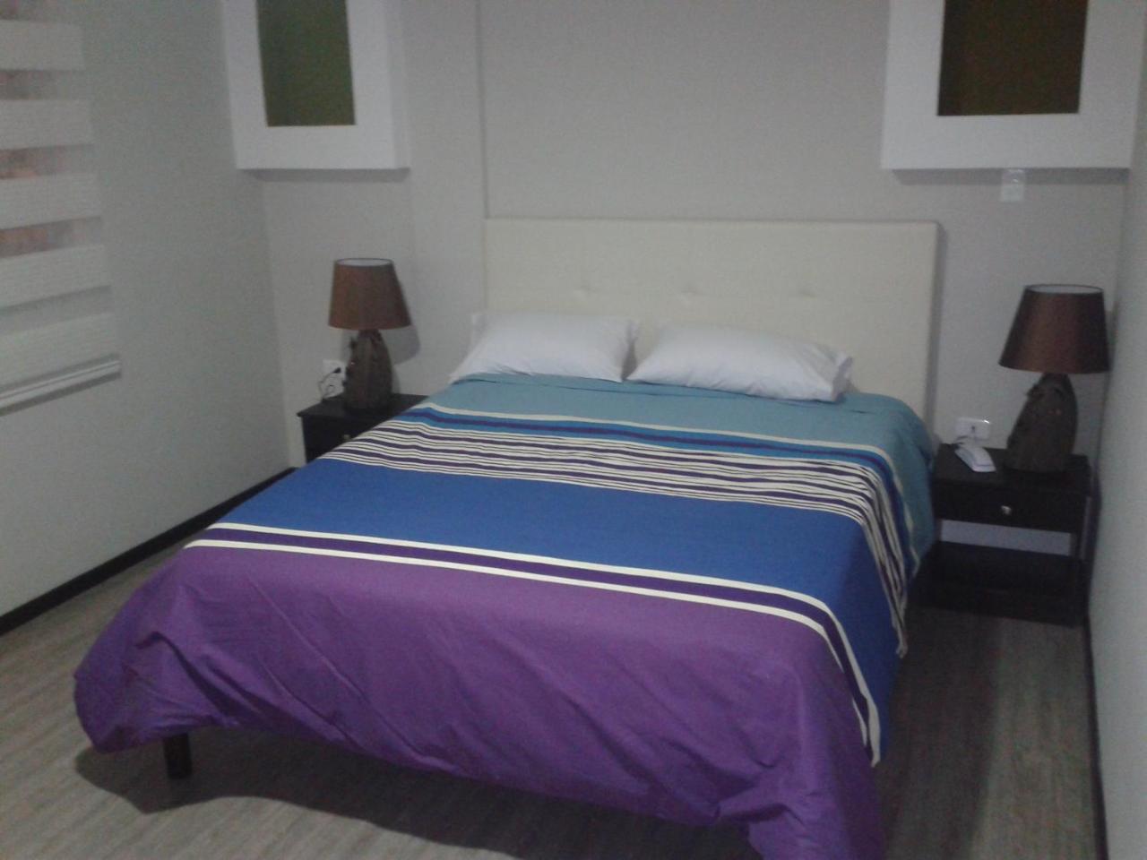 Illari Hotel Riobamba Eksteriør bilde